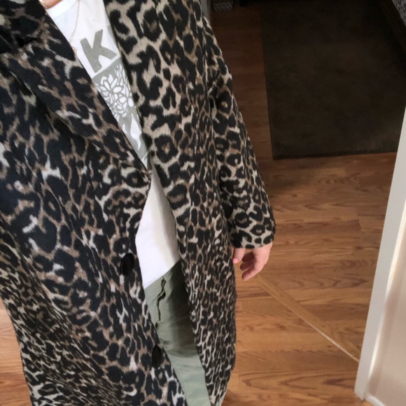 Faux Fur Leopard Coat by Molly Bracken - Picture 6 of 7